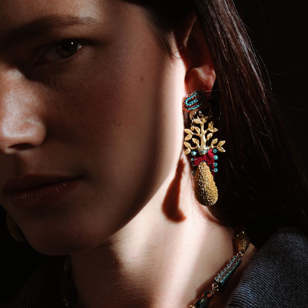 Signature Earrings 2531